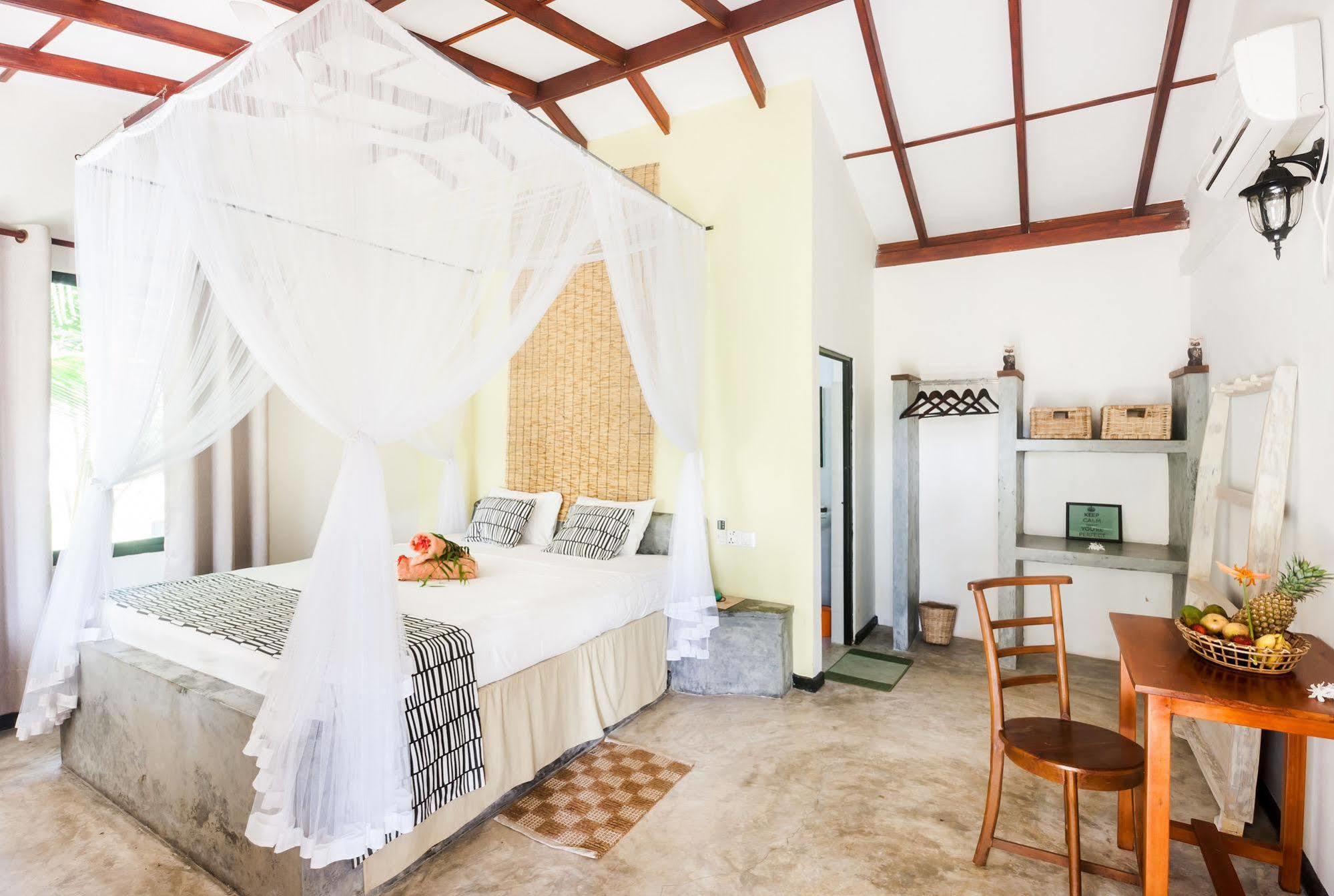 Nature Villa (Adults Only) Unawatuna Exterior photo